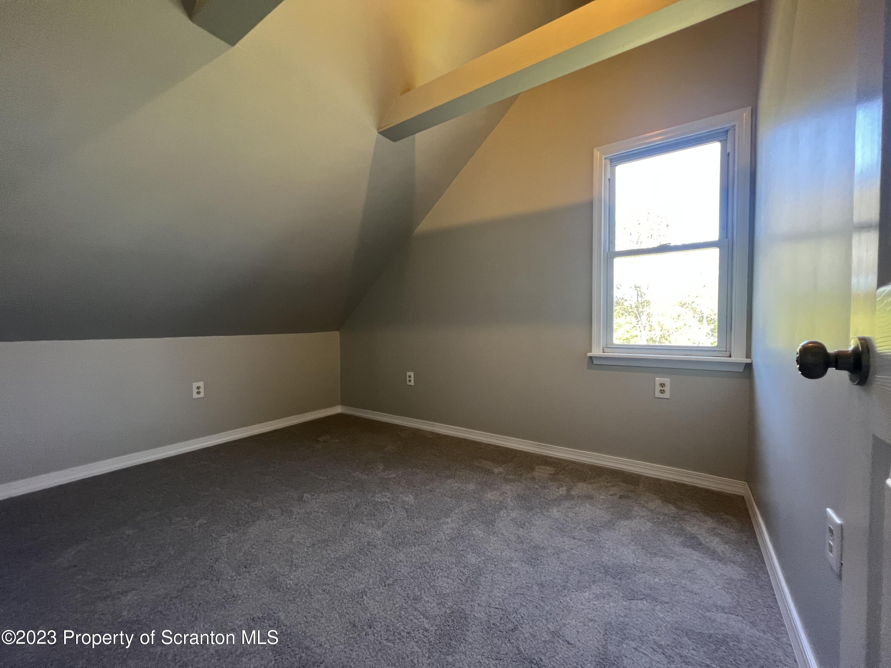 65 Bailor Road Moscow, PA 18444 - Photo 16 of 24 Gallery Image 16