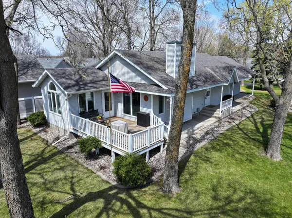 $709,900 | 2560 County Road 120 Northeast, Alexandria, MN 56308