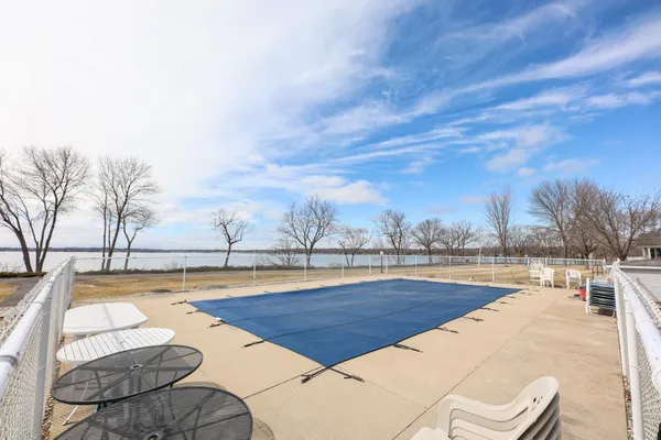 $719,500 | 2560 County Road 120 Northeast, Alexandria, MN 56308