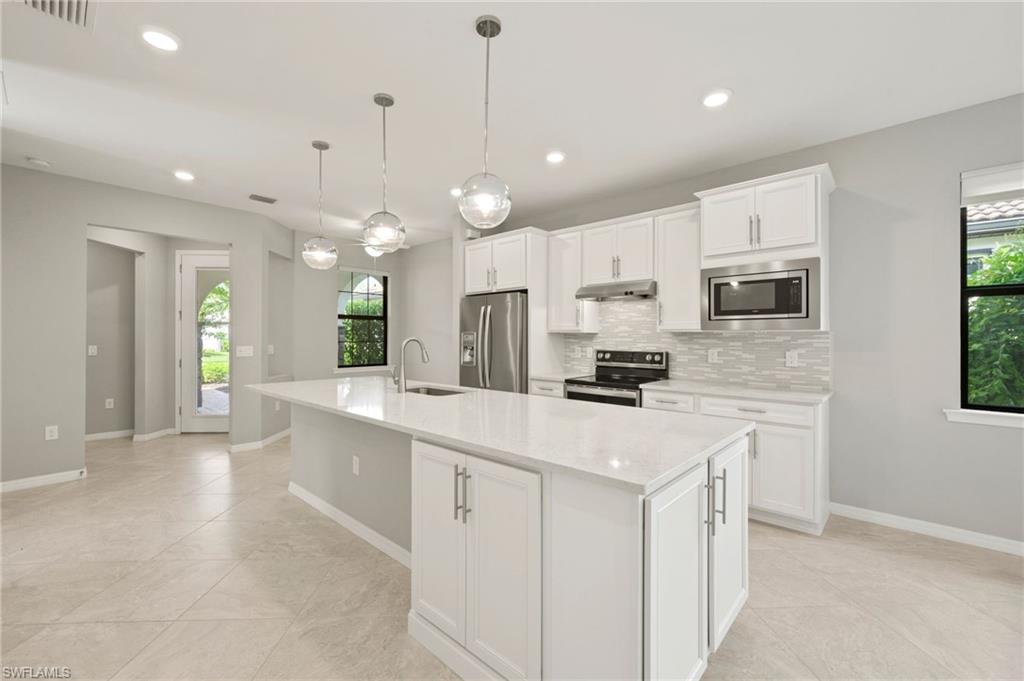 11276 Carlingford Road Fort Myers, FL 33913 - Photo 10 of 22 Gallery Image 10