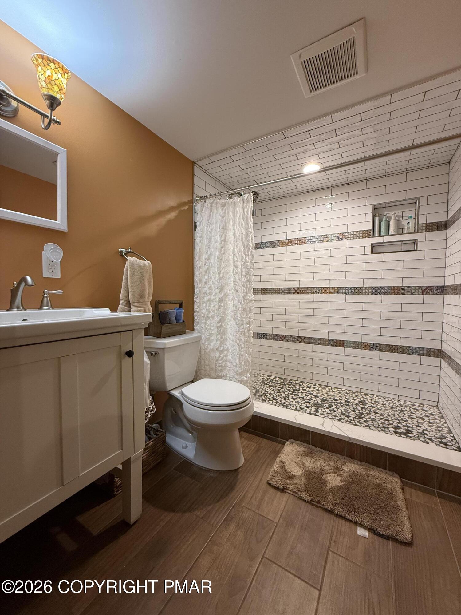 115 Warkes Road Pocono Lake, PA 18347 - Photo 22 of 29 lower bath