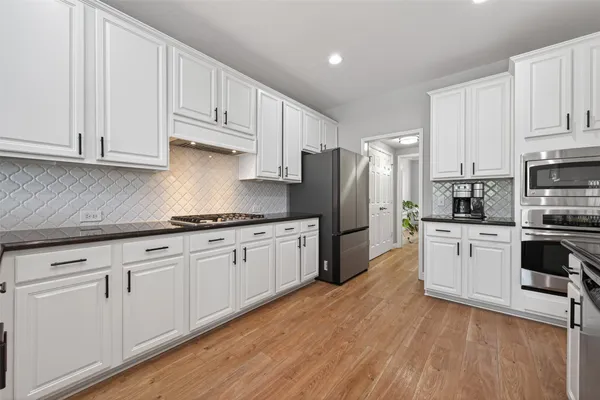 $5,000 | 3329 Oak Dale Way, Seabrook, TX 77586