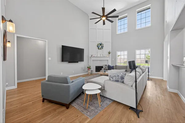 $5,000 | 3329 Oak Dale Way, Seabrook, TX 77586