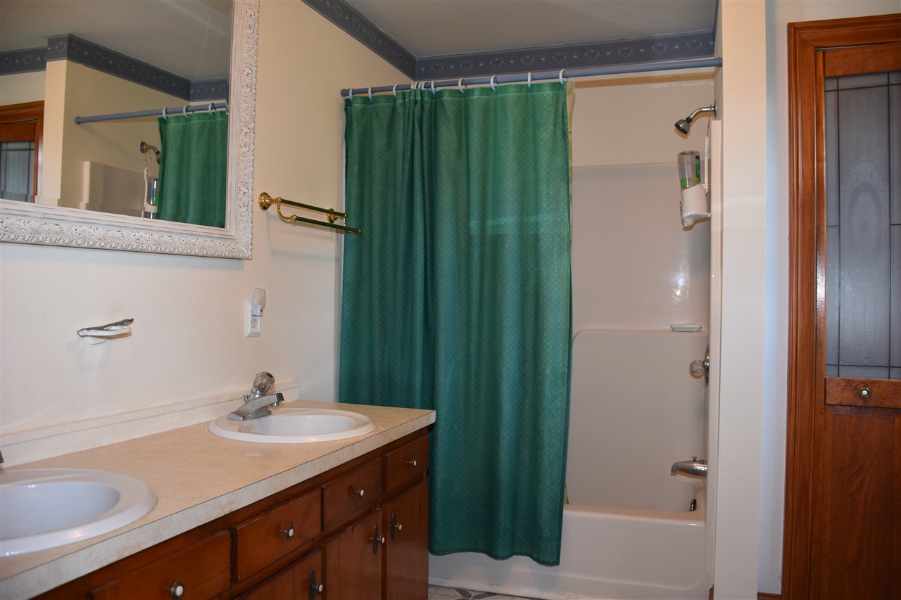 96 Firehouse Road Washington, VT 05675 - Photo 15 of 29