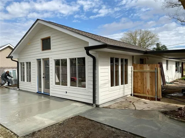 $2,600 | 300 North Sibley Street, Metairie, LA 70003