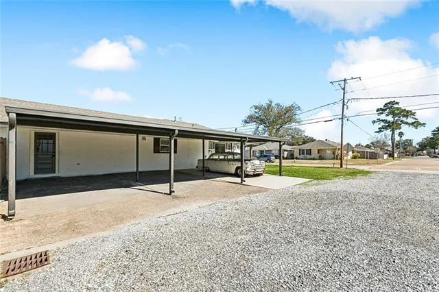 $2,600 | 300 North Sibley Street, Metairie, LA 70003