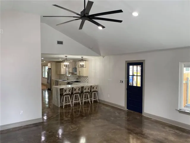 $2,600 | 300 North Sibley Street, Metairie, LA 70003