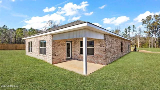 $269,900 | 104 Lucas Court, Byram, MS 39272