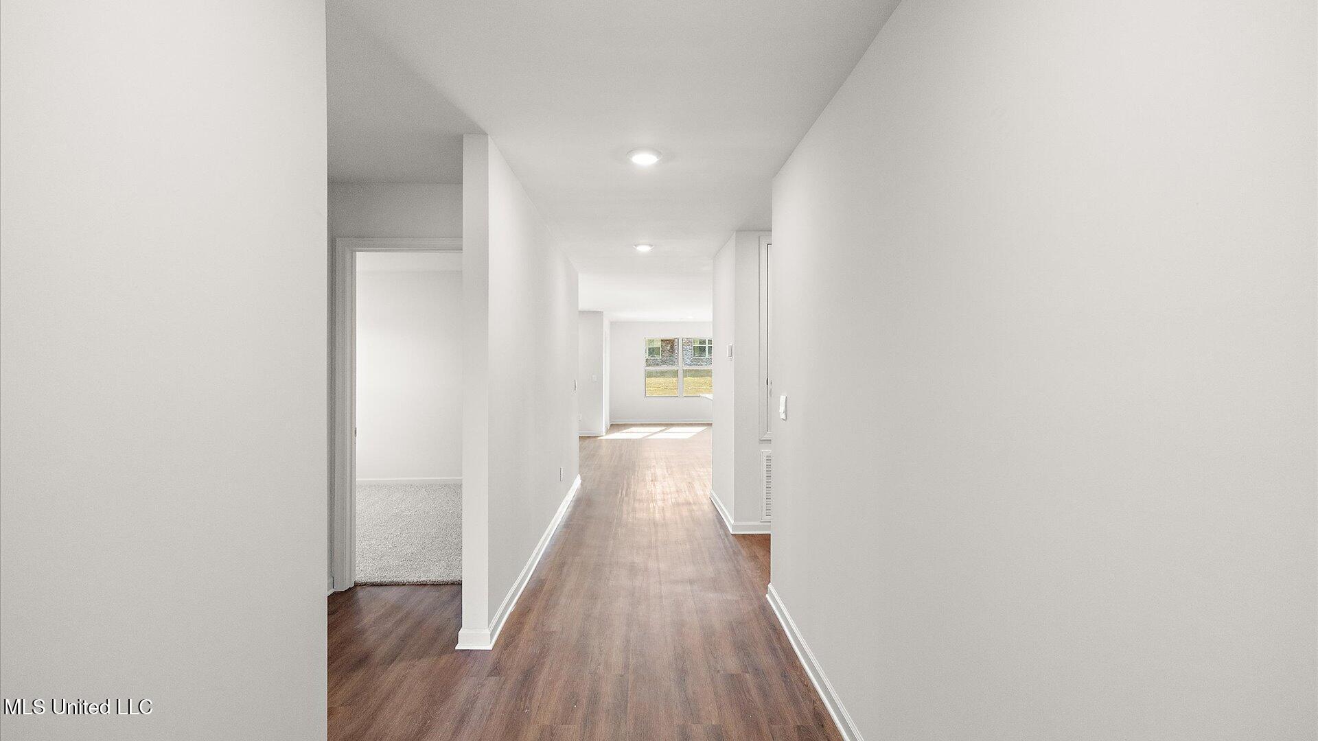 104 Lucas Court Byram, MS 39272 - Photo 4 of 34 05-3HTP9519