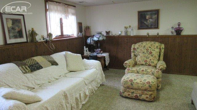 1048 East Hurd Road Clio, MI 48420 - Photo 13 of 30 21278618-12.JPG