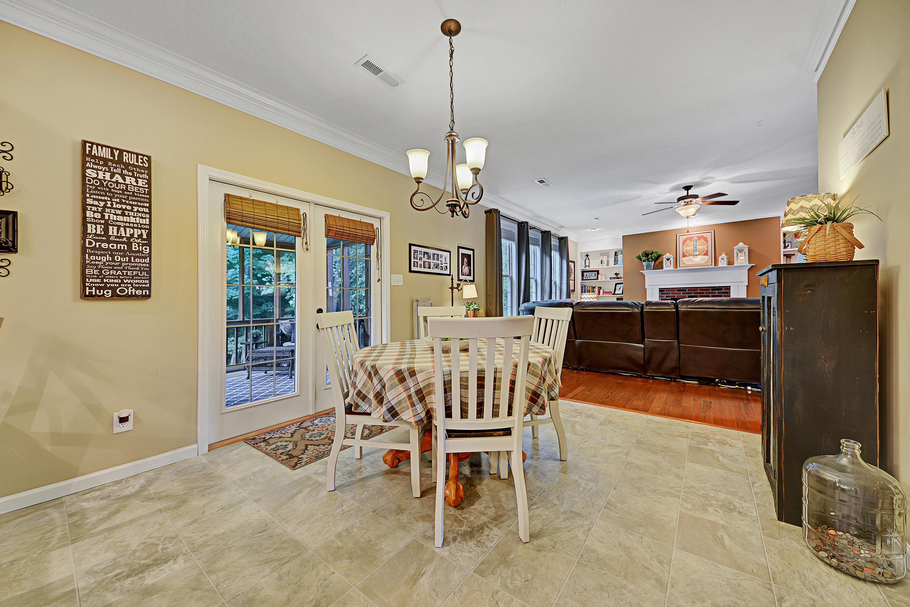 11638 Edison Road Knoxville, TN 37932 - Photo 11 of 26 Eat-in Kitchen Area 2
