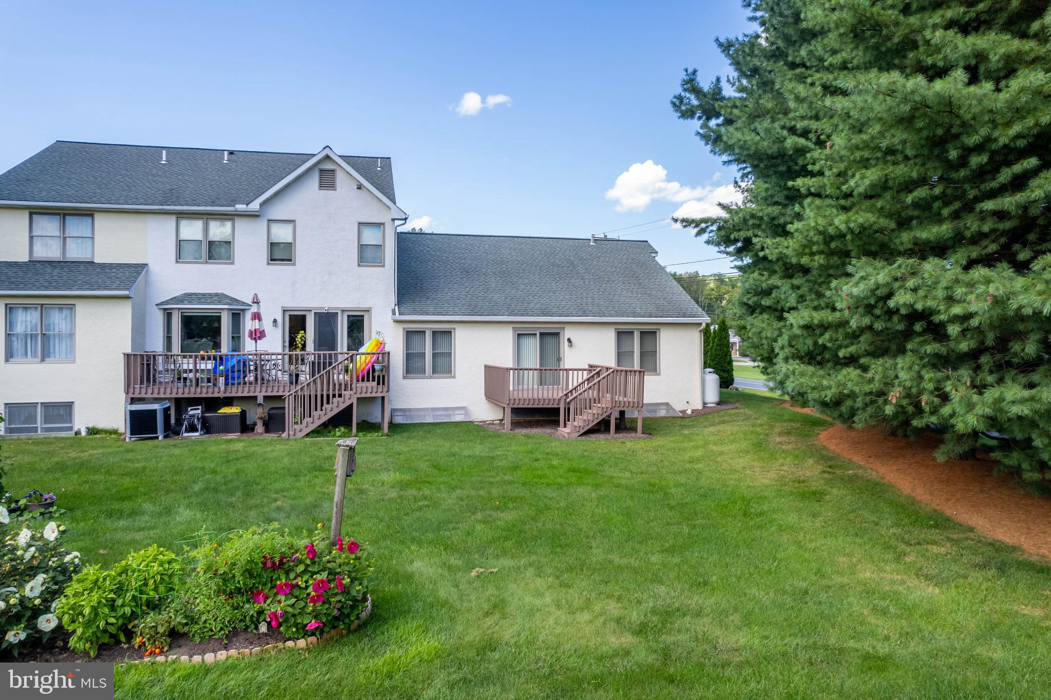 127 Derby Drive Elverson, PA 19520 - Photo 25 of 28 Bordered by trees to the east