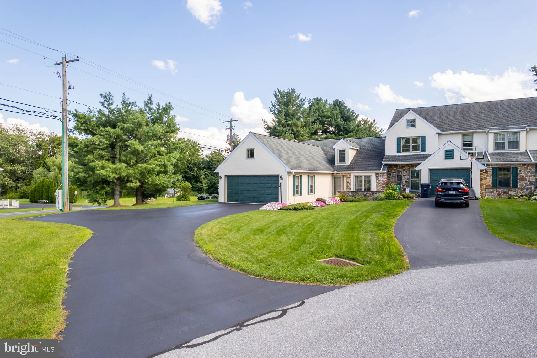 127 Derby Drive Elverson, PA 19520 - Photo 3 of 28 Generous driveway - not shared