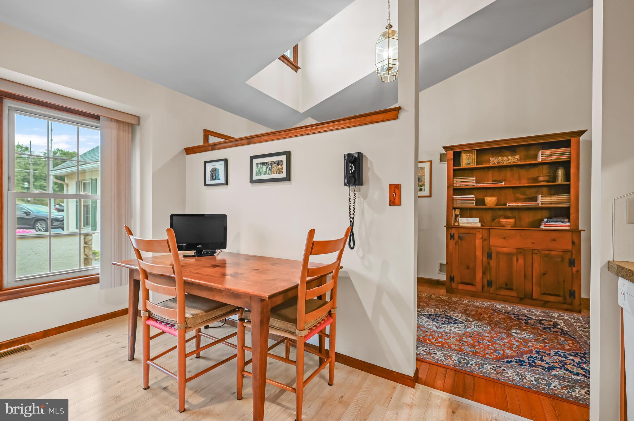 127 Derby Drive Elverson, PA 19520 - Photo 8 of 28 Eat in kitchen