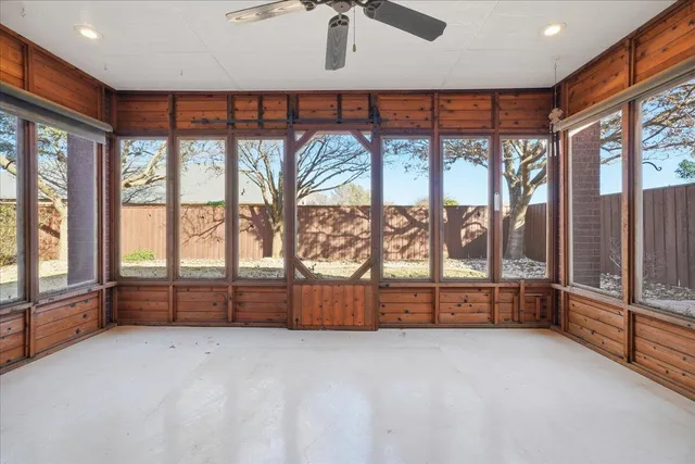 $375,000 | 1703 East Casa Linda Lane, Brownfield, TX 79316
