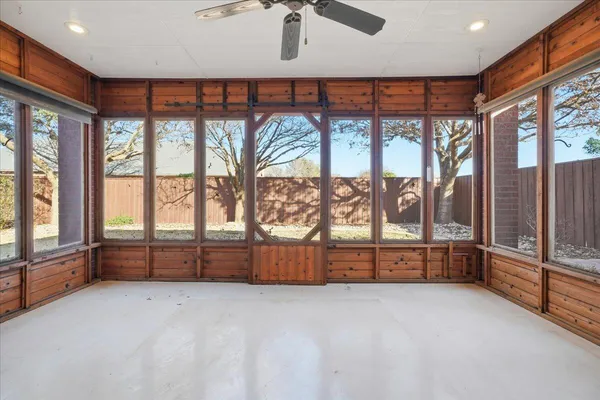 $365,900 | 1703 East Casa Linda Lane, Brownfield, TX 79316