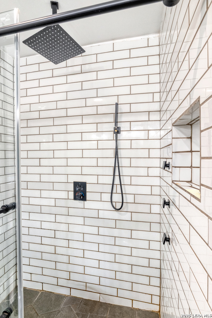 416 Minter Street Uvalde, TX 78801 - Photo 21 of 36