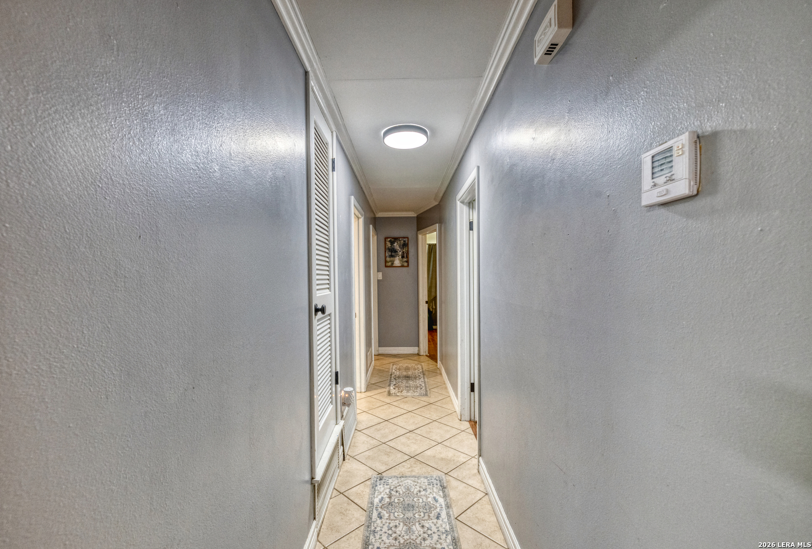 416 Minter Street Uvalde, TX 78801 - Photo 7 of 36