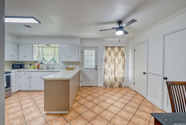 $269,900 | 416 Minter Street, Uvalde, TX 78801