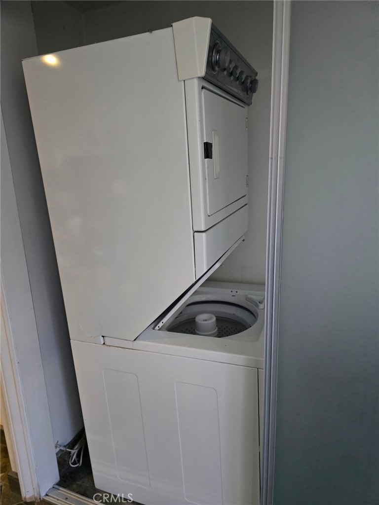 2113 Border Avenue Torrance, CA 90501 - Photo 11 of 18