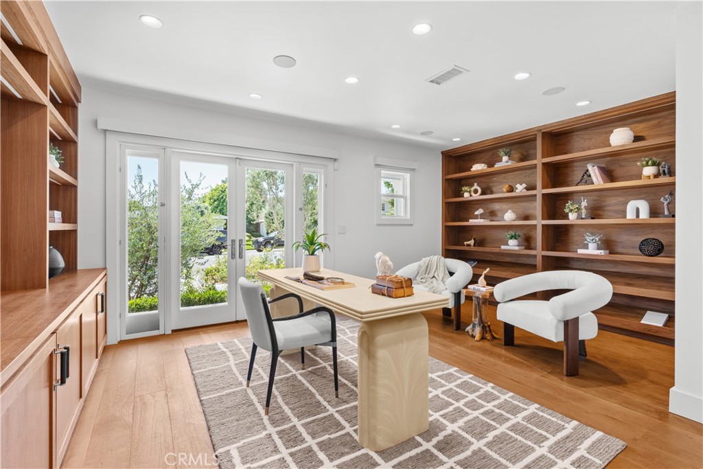 519 Signal Road Newport Beach, CA 92663 - Photo 31 of 52