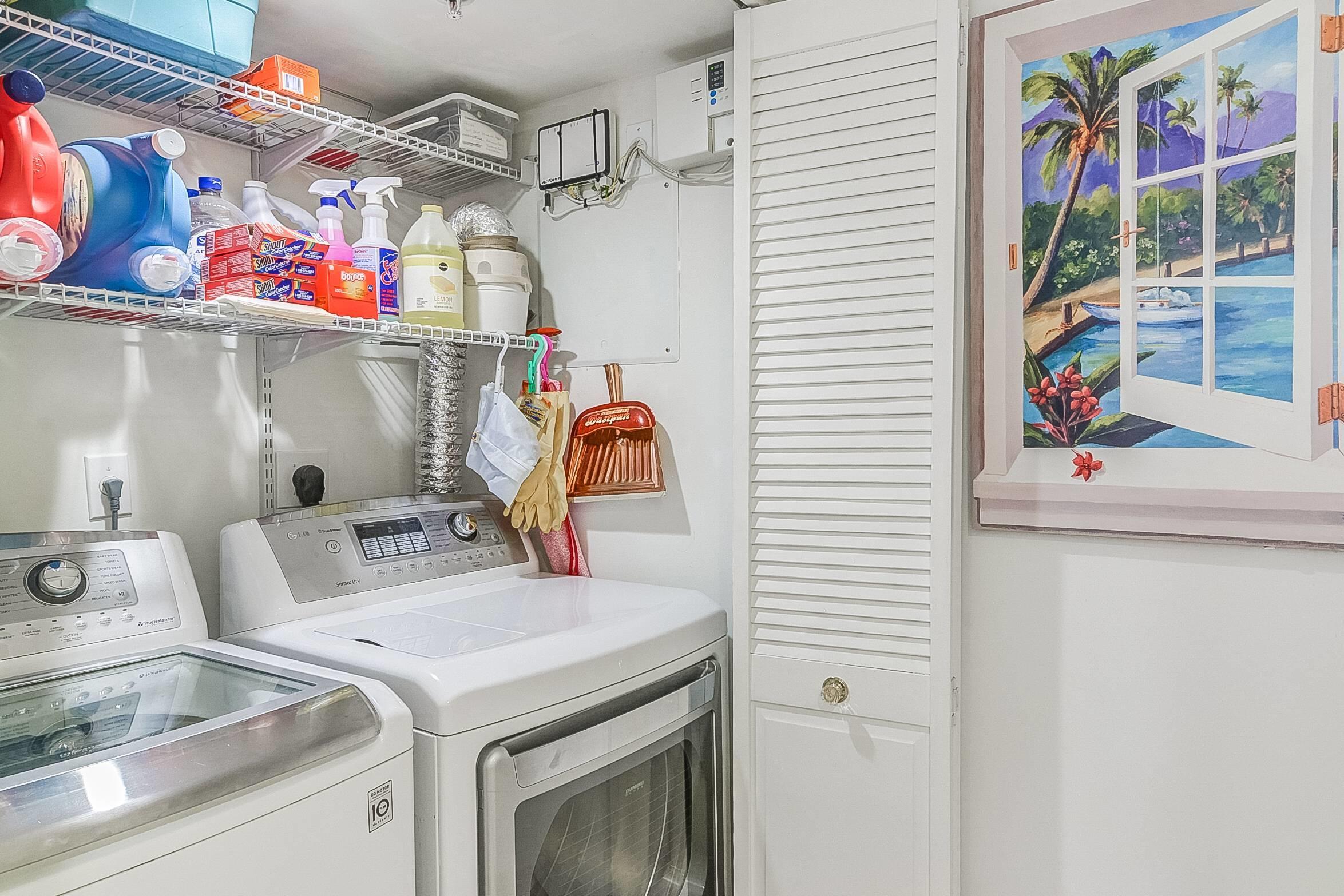 3000 North Ocean Drive, Unit PHF Riviera Beach, FL 33404 - Photo 11 of 43 Laundry Room