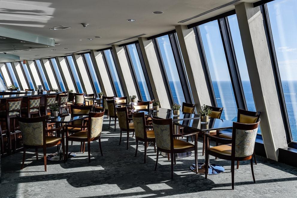 3000 North Ocean Drive, Unit PHF Riviera Beach, FL 33404 - Photo 28 of 43 Dining/Bar on top floor of Tiara