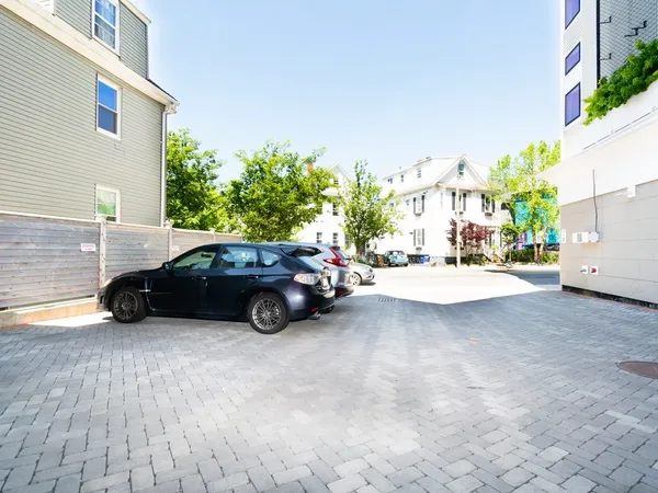 $870,000 | 70 Prospect Street, Unit 304, Somerville, MA 02143