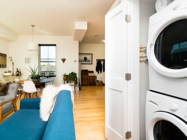 $870,000 | 70 Prospect Street, Unit 304, Somerville, MA 02143