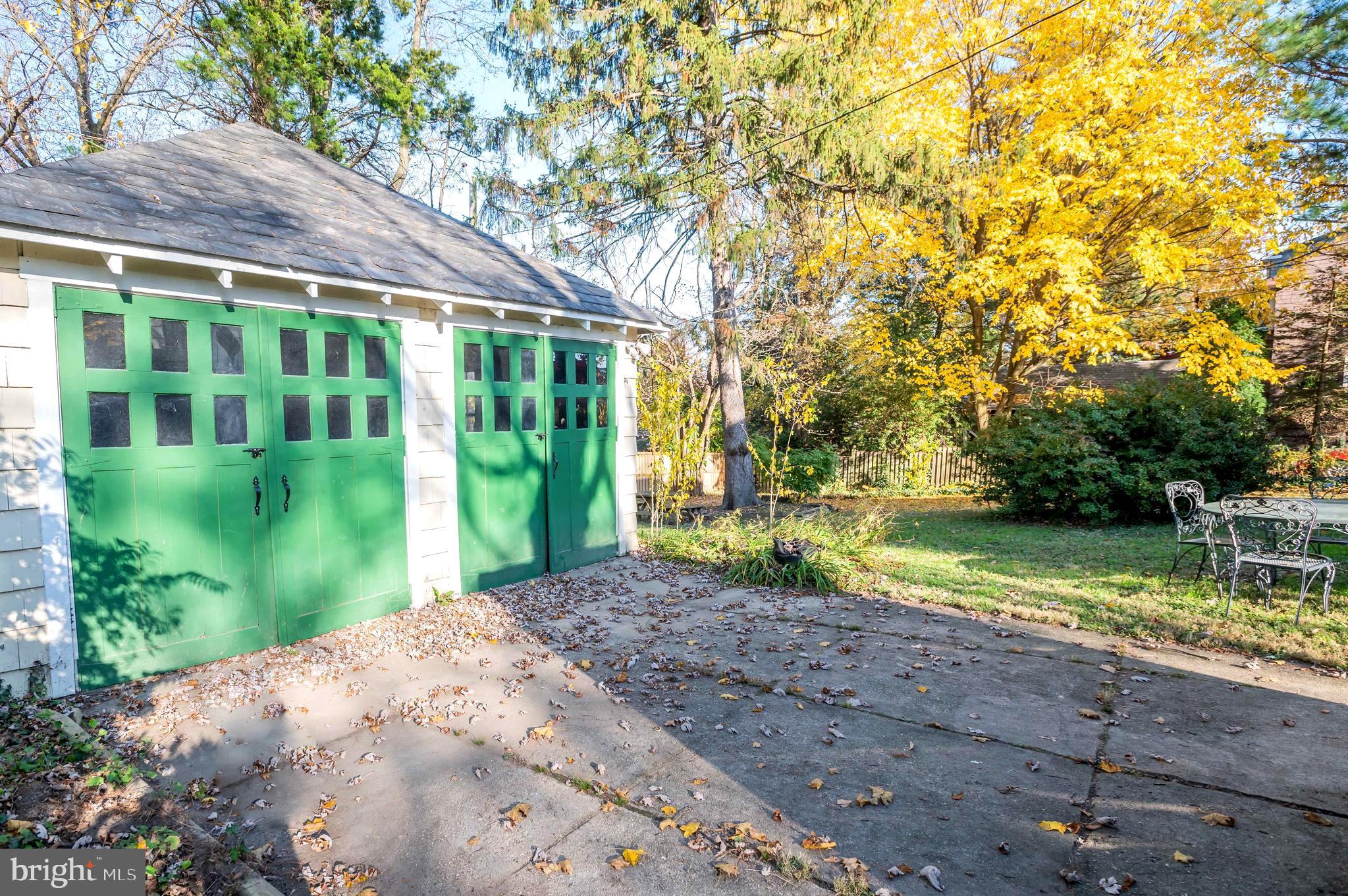 414 Cedarcroft Road Baltimore, MD 21212 - Photo 20 of 22 2 Car Garage