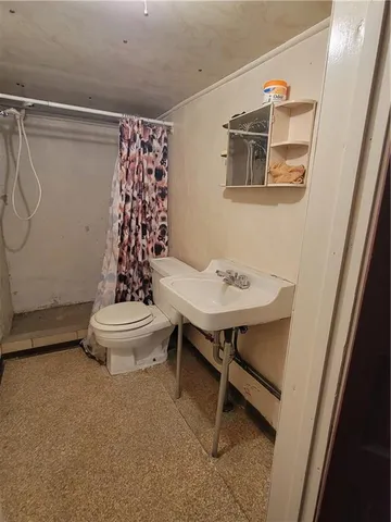 $1,000 | 1318 5th Avenue, Coraopolis, PA 15108