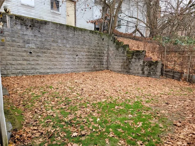 $1,000 | 1318 5th Avenue, Coraopolis, PA 15108