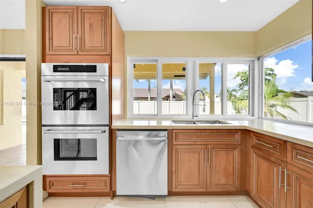 $749,000 | Lauderhill, Lauderhill, FL 33351