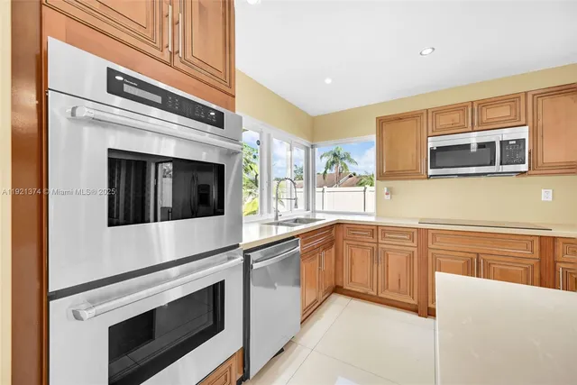 $749,000 | Lauderhill, Lauderhill, FL 33351