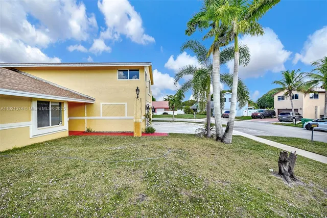 $749,000 | Lauderhill, Lauderhill, FL 33351