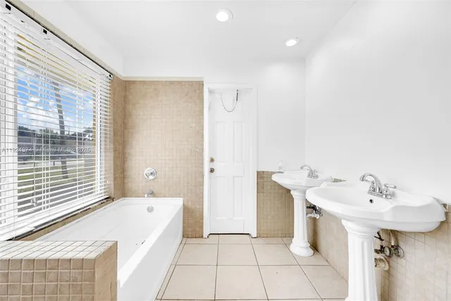 $749,000 | Lauderhill, Lauderhill, FL 33351