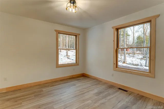 $869,000 | 283 Humphrey Road, Narrowsburg, NY 12764