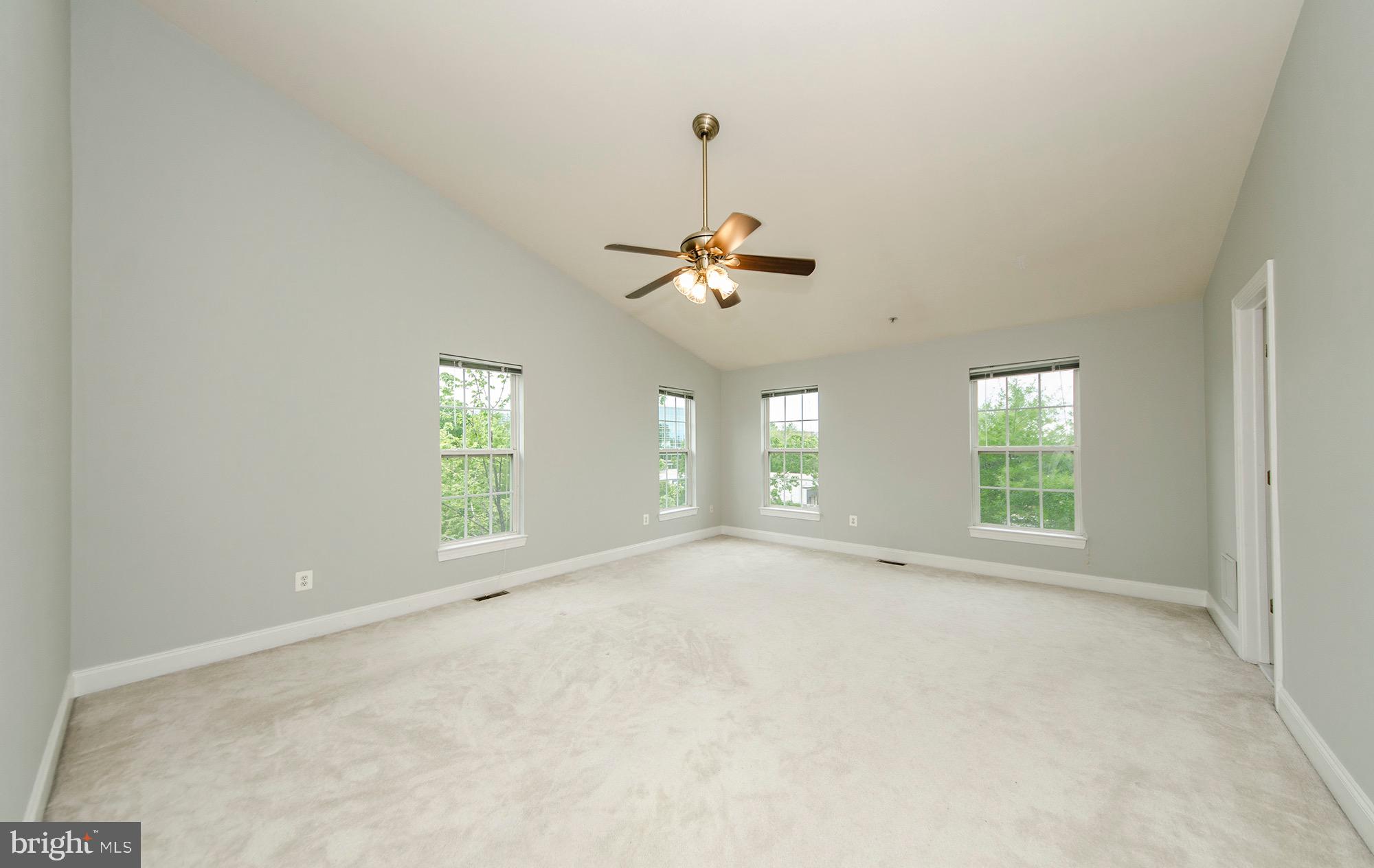 8069 Gatehouse Road, Unit 23 Falls Church, VA 22042 - Photo 33 of 45 Huge primary bedroom - room for sitting area