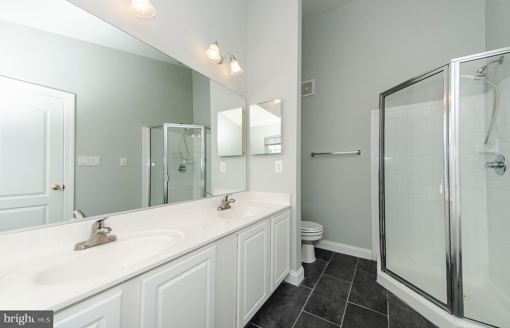 8069 Gatehouse Road, Unit 23 Falls Church, VA 22042 - Photo 34 of 45 Primary ensuite bath