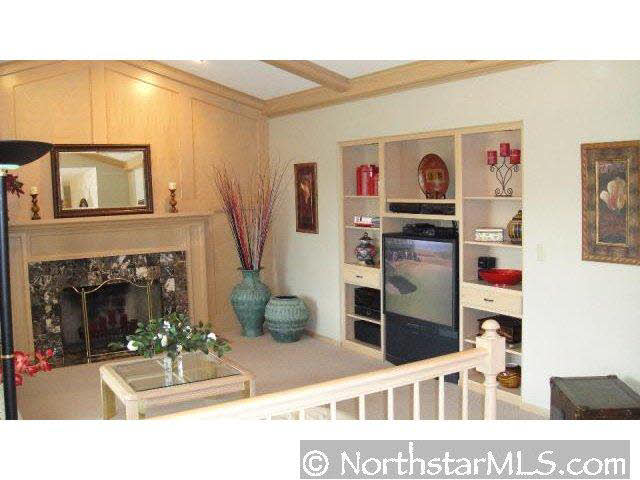 8963 Inverness Road Woodbury, MN 55125 - Photo 5 of 10 Gallery Image 5