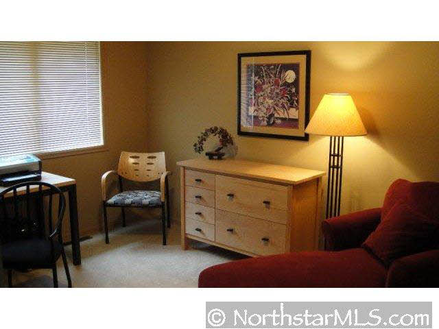 8963 Inverness Road Woodbury, MN 55125 - Photo 9 of 10 Gallery Image 9