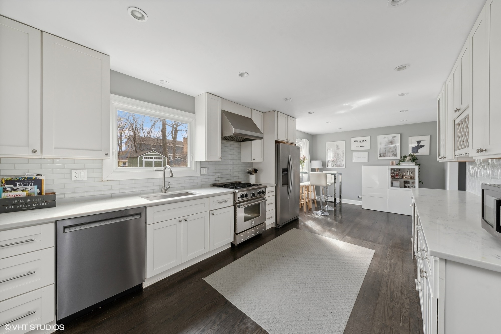 811 East Talbot Street Arlington Heights, IL 60004 - Photo 2 of 27 a large kitchen with stainless steel appliances granite countertop a lot of counter space and wooden floors