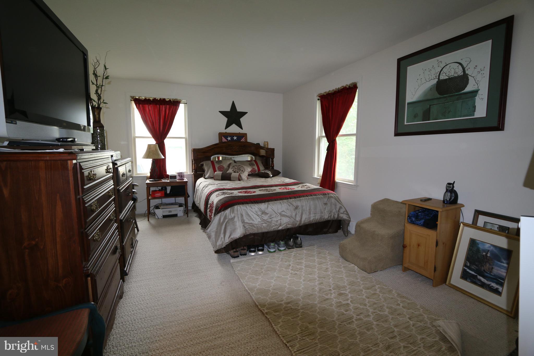 13703 Rockdale Road Clear Spring, MD 21722 - Photo 13 of 30 Main Level Rear Bedroom