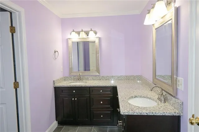 $699,900 | 1402 Bromley Drive, Snellville, GA 30078