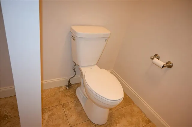 $699,900 | 1402 Bromley Drive, Snellville, GA 30078