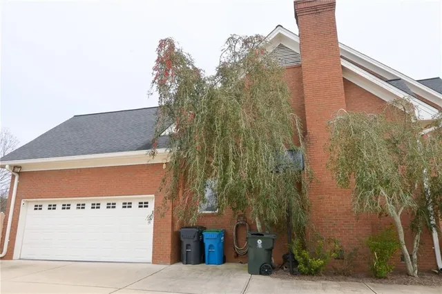 $699,900 | 1402 Bromley Drive, Snellville, GA 30078