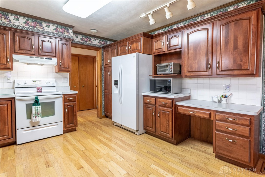 1961 Indian Ripple Road Xenia, OH 45385 - Photo 10 of 52 Gallery Image 10