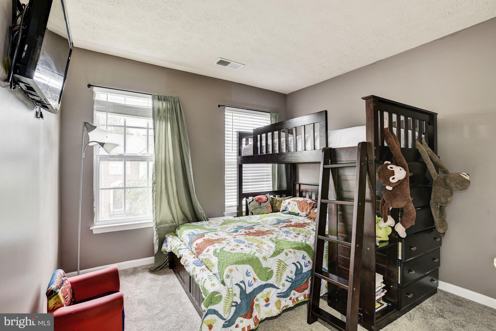 9812 Davison Road Baltimore, MD 21220 - Photo 18 of 28 Bedroom