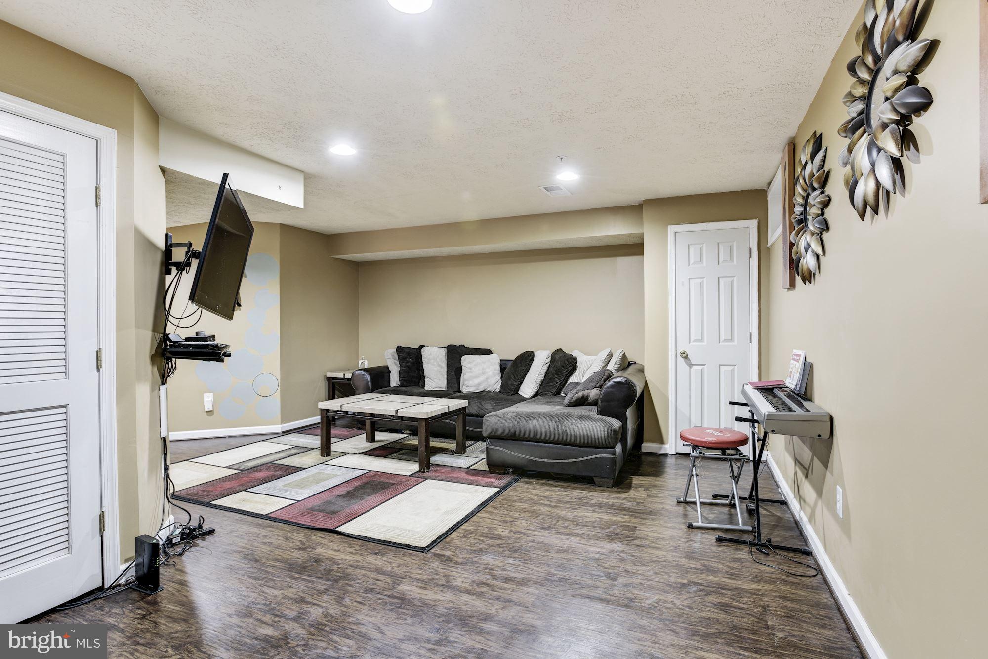 9812 Davison Road Baltimore, MD 21220 - Photo 21 of 28 Recreation Room