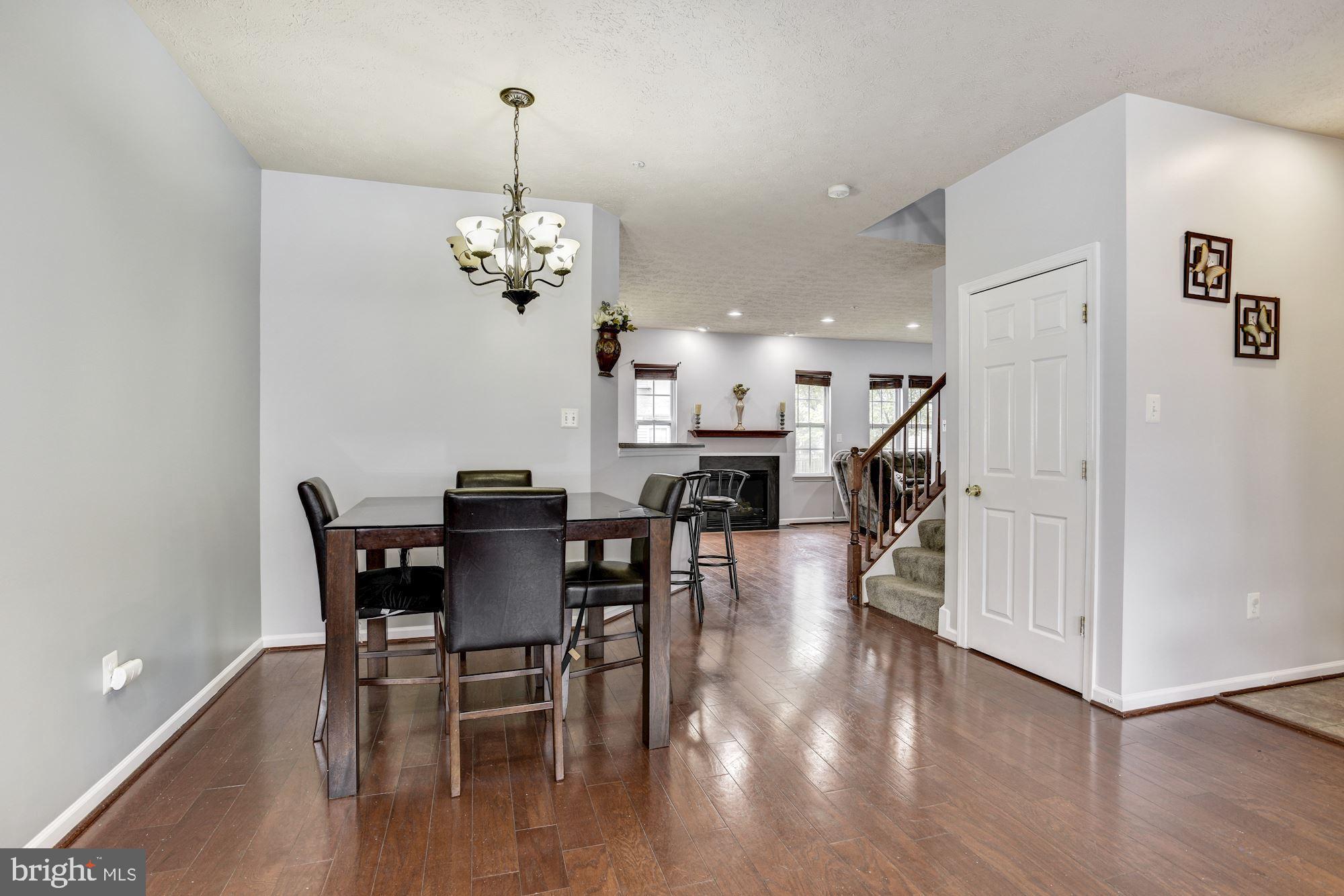 9812 Davison Road Baltimore, MD 21220 - Photo 8 of 28 Dining Area
